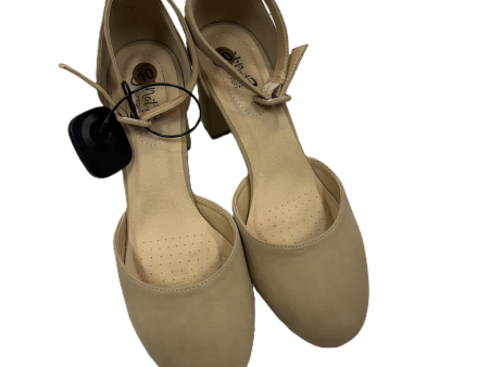 Shoes Heels Block By Clothes Mentor In Tan, Size: 10 For Discount