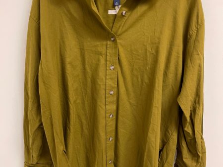 Top Long Sleeve By Universal Thread In Green, Size: M Cheap