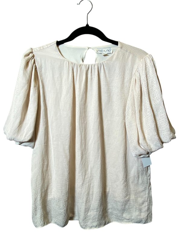 Top Short Sleeve By She + Sky In Cream, Size: S Online Sale