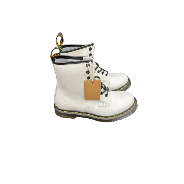 Boots Ankle Flats By Dr Martens In White, Size: 7 Online Sale