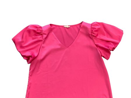 Top Short Sleeve By Ee Some In Pink, Size: M For Sale