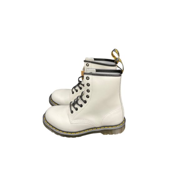 Boots Ankle Flats By Dr Martens In White, Size: 7 Online Sale