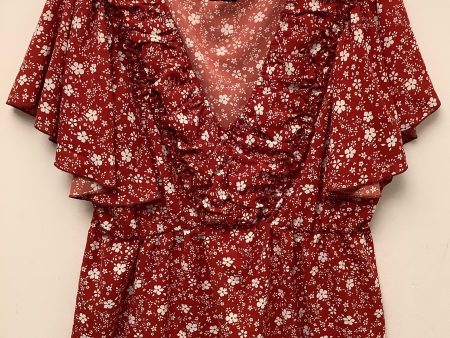 Top Short Sleeve By Clothes Mentor In Red, Size: 1x For Discount