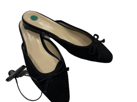 Shoes Flats By Ann Taylor In Black, Size: 5.5 For Cheap