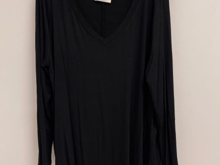 Top Long Sleeve By Zenana Outfitters In Black, Size: 2x Online Sale