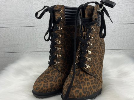 Boots Ankle Heels By Clothes Mentor In Animal Print, Size: 10 For Cheap