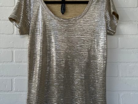 Top Short Sleeve By 7 For All Mankind In Gold, Size: M For Discount