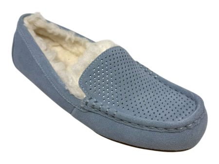 Lezly Fur Lined Slippers By Koolaburra By Ugg In Blue Sale