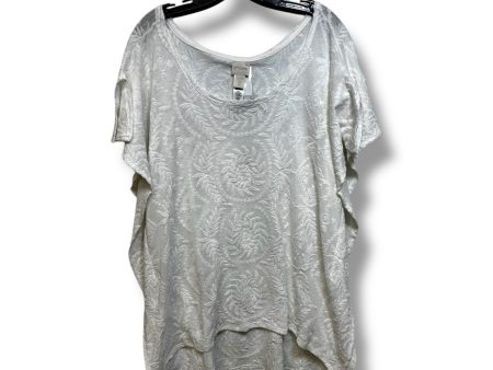 Top Short Sleeve By Chicos O In White, Size: s m Supply