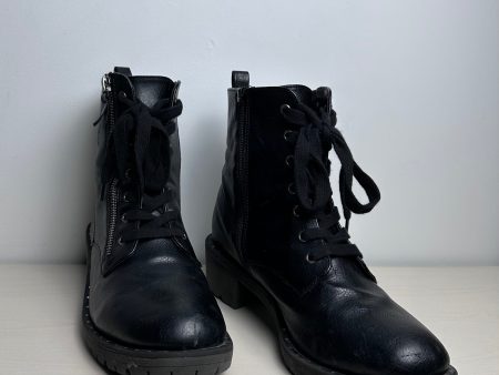 Boots Combat By Report In Black, Size: 9 For Sale