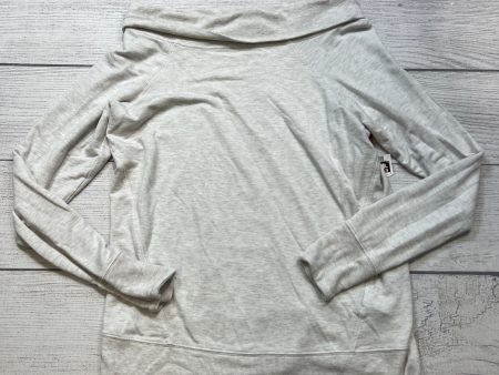 Athletic Top Long Sleeve Collar By Athleta In Grey, Size: M Hot on Sale