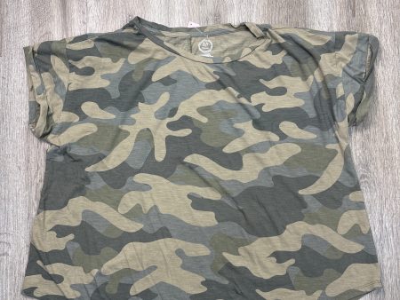 Top Short Sleeve By Maurices In Camouflage Print, Size: 2x Cheap